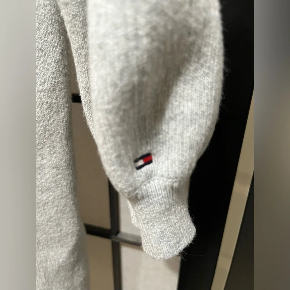 TOMMY HILFIGER KIDS GRAY SIGNATURE STRIPE, COTTON KNIT DRESS, CHILD SIZE 4